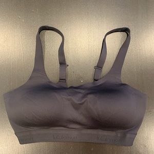Lululemon fine form bra